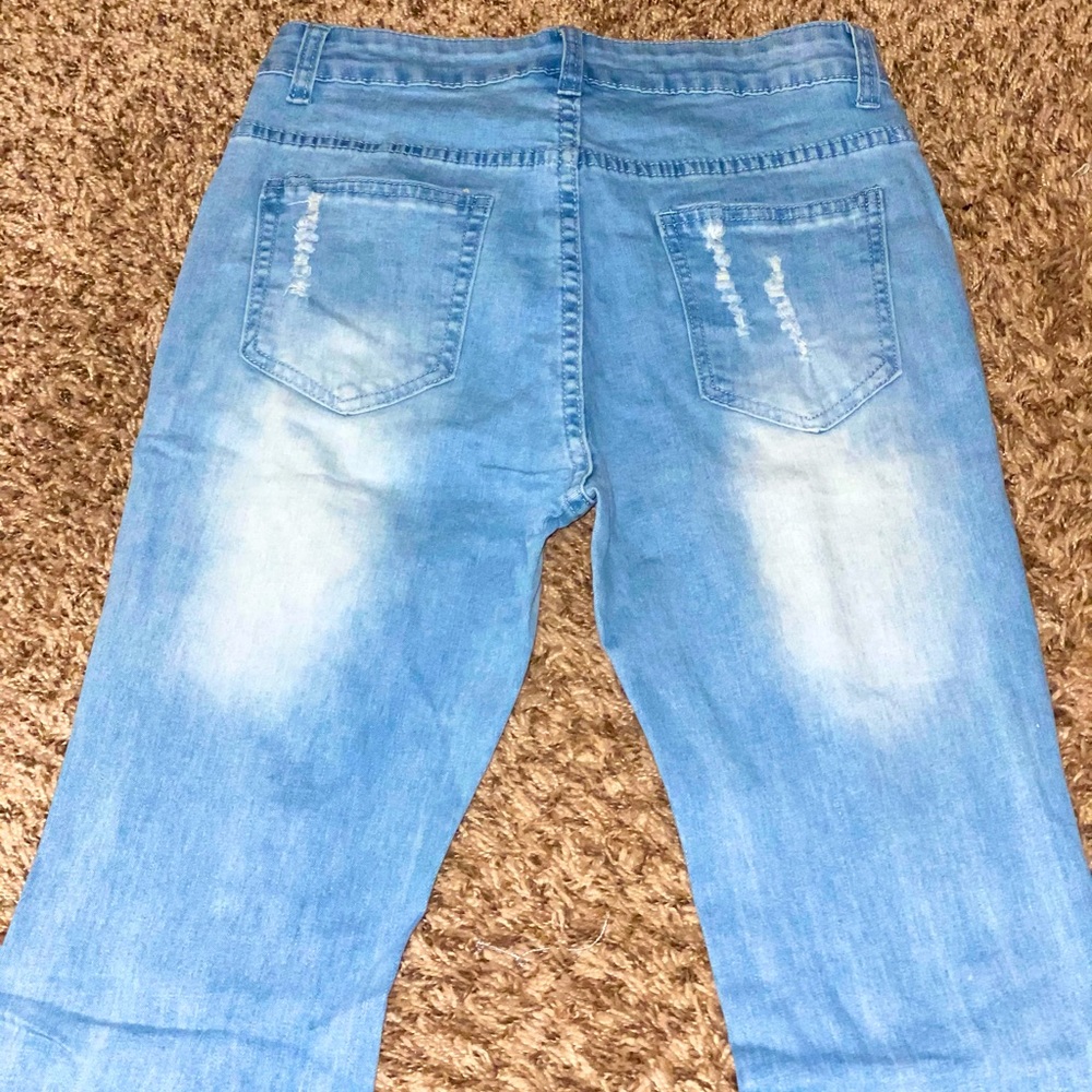 Ripped Bell Bottom Jeans (New Arrivals) - Picture 4 of 8